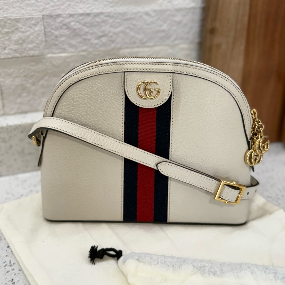 Pre-owned excellent condition Gucci Ophidia Dome bag in White